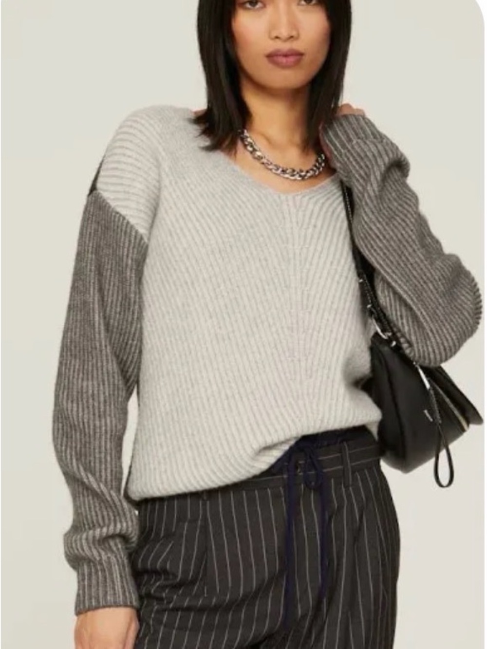 NAADAM Two-Tone Gray Ribbed V-Neck Sweater